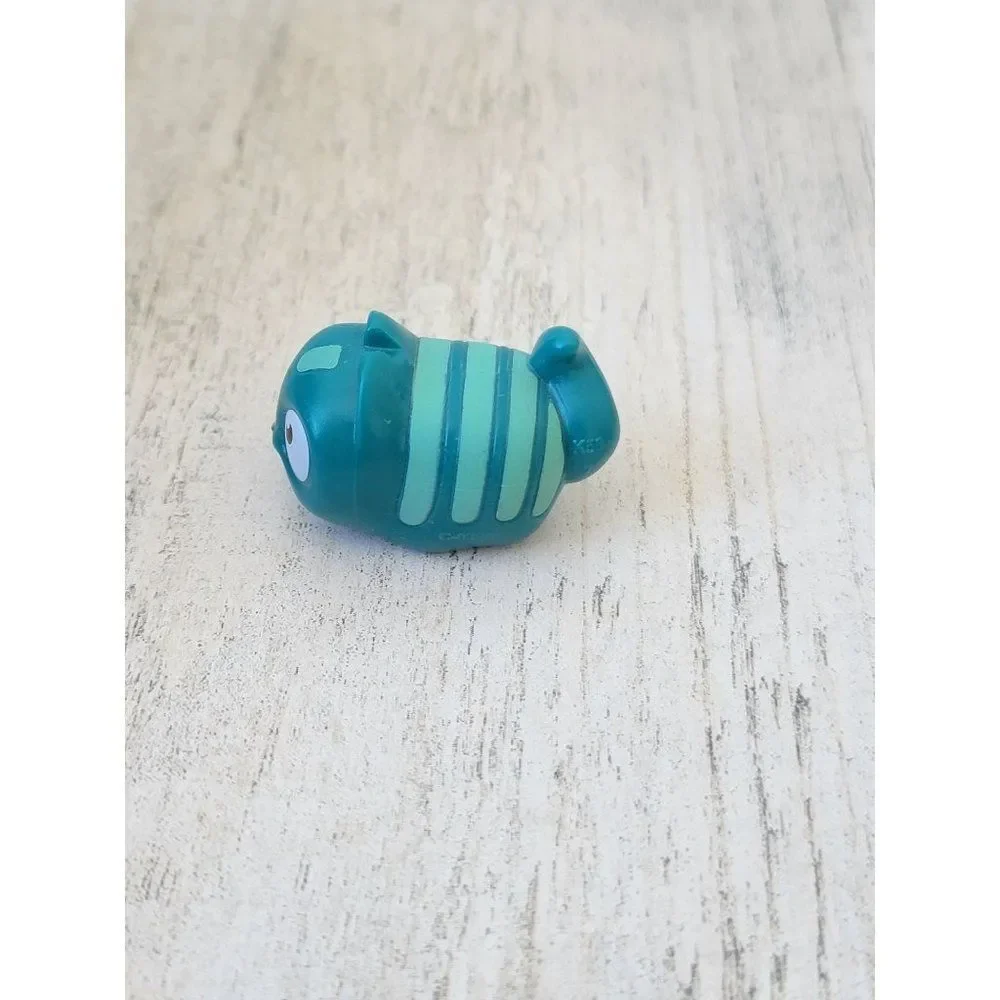 Hasbro lost kitties blue striped cat‎ mini toy figure